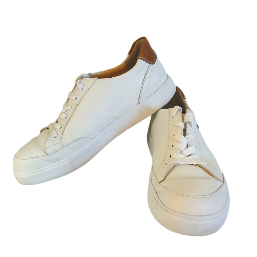 Finn Comfort minimal white